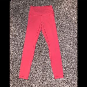 Lululemon hot pink 25” aligns